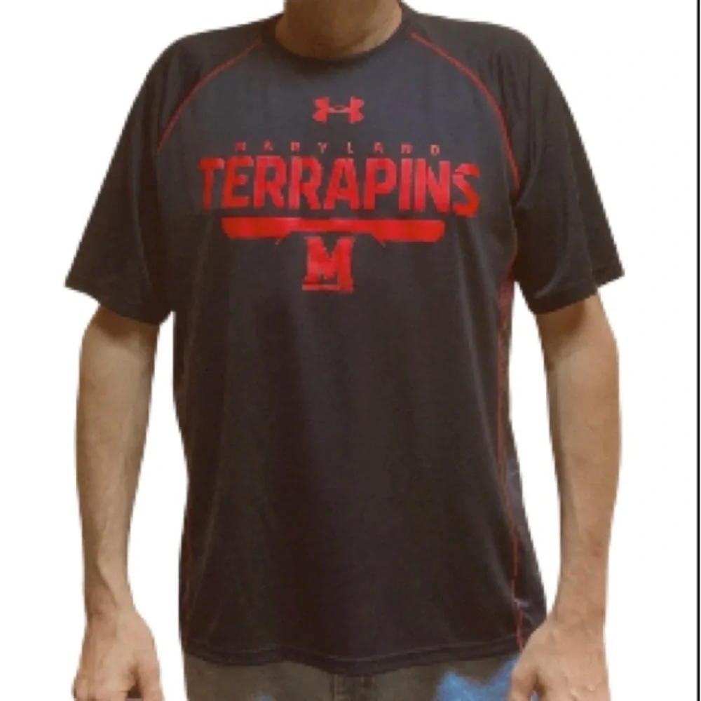 UNDER ARMOUR Maryland Terrapins Heatgear Loose T-shirt Short Sleeve Mens Large - Picture 1 of 13